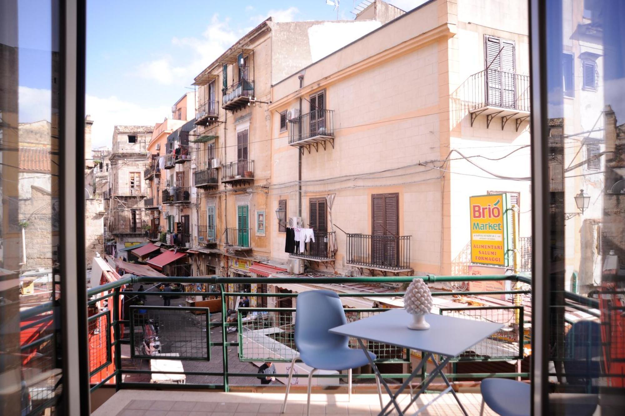 Le Finestre Su Ballaro Palermo Exterior foto